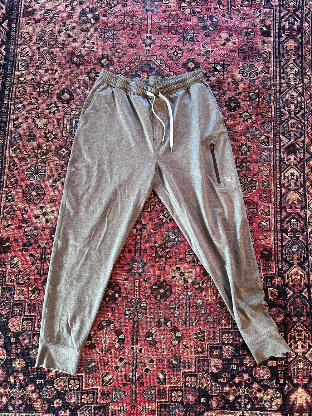 Men's Size L Grey/Green Vuori Sunday Performance Jogger